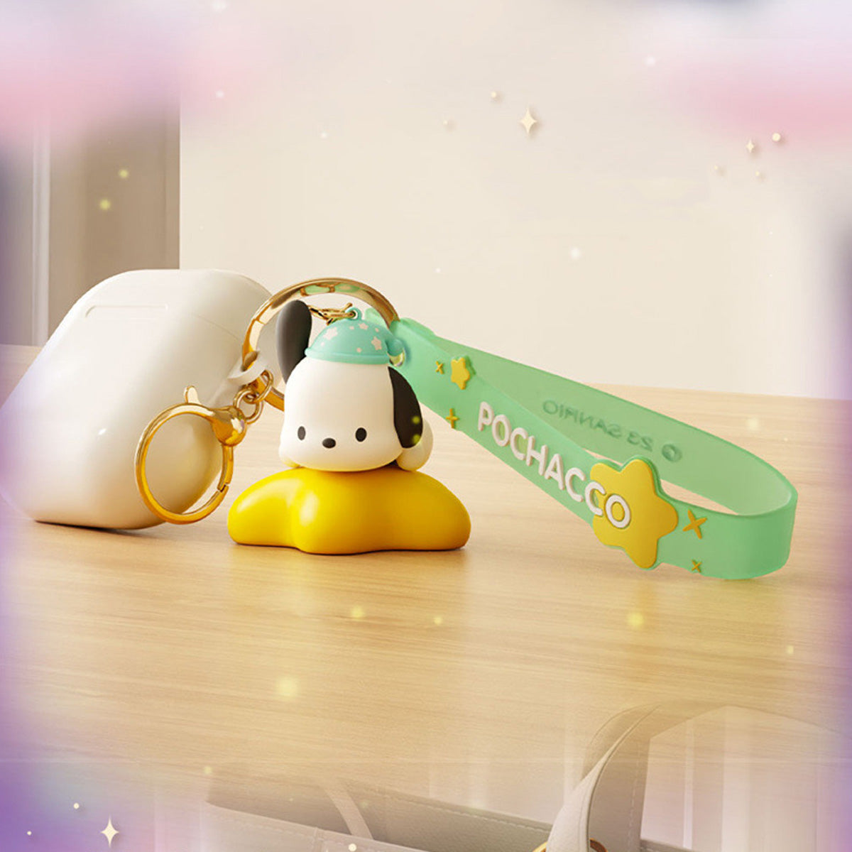 Sanrio Family Star Night Light Series Pendant Keychain - HugmieToys